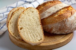 POVLAČE DVE VRSTE HLEBA IZ PRODAJE Pronađene larve