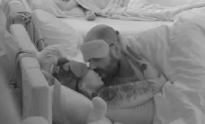 ZAIGRALI SE ISPOD JORGANA! Luka i Aneli se pomirili, sve puca od strasti