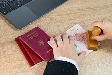 JAGMA ZA GRČKU ZLATNU VIZU Investitori se utrkuju da dobiju dozvole po ceni od 250.000 evra