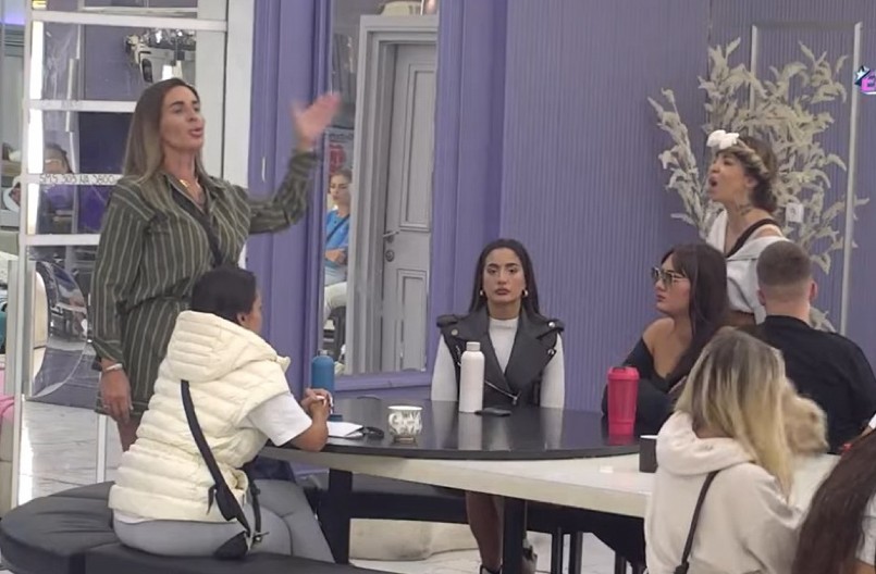 HAOS U BELOJ KUĆI! Aneli i Kačavenda se gađaju rečima kao noževima, rat bez granica!