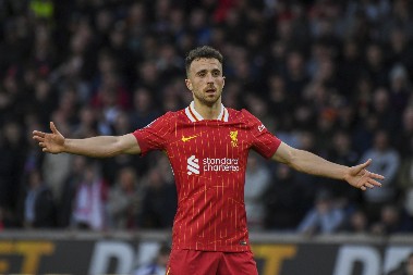 ZVANIČNO Liverpul povukao Žotin broj