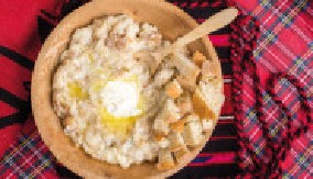 POPARA Jednostavno jelo od jeftinih sastojaka koje budi nostalgiju, a savršeno za doručak