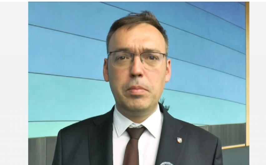 RADIN RAZVALIO EVROPOSLANIKA: "Antisemita koji radi za Kurtija ne može da priča o demokratiji!"