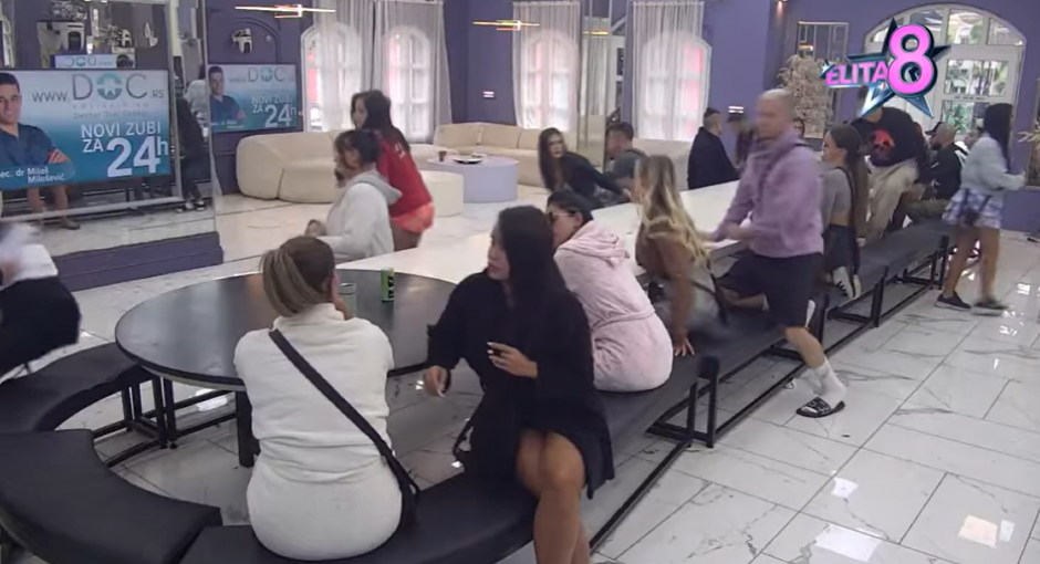 "MAJKA JE OTVORILA JAVNU KUĆU KADA SAM..." Stravična ispovest učesnice Elite, evo šta je bila primorana da radi: "Završila sam kao..."