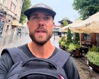 "OBIŠAO SAM 14 DRŽAVA, ALI SAMO U SRBIJI OSETIO OVO" Amerikanac u šoku zbog onoga što je doživeo u Beogradu!