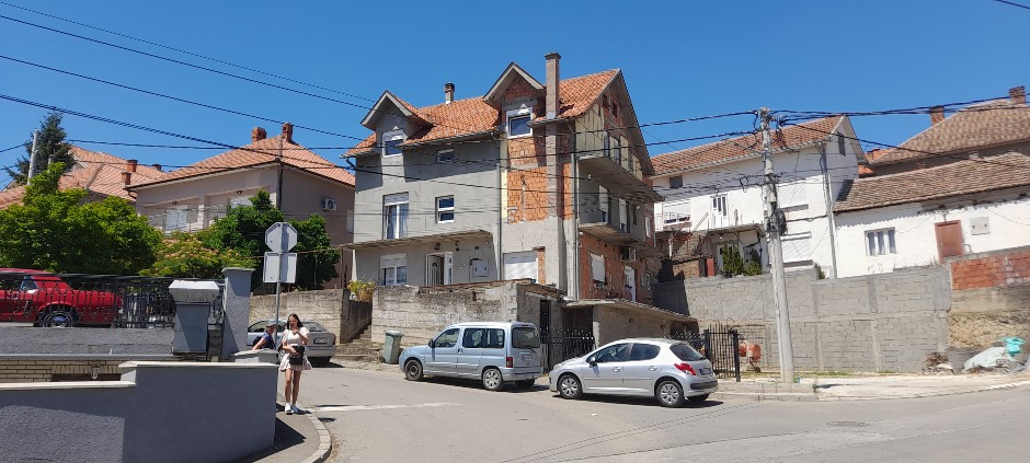 UMRO STOJAN KOJI JE ISKASAPIO ŽENU U KALUĐERICI  Osumnjičeni za ubistvo supruge izdahnuo deset dana nakon zločina