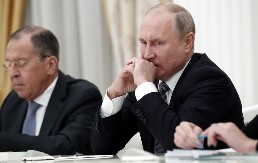 "RUSIJA BI MOGLA DA IZGUBI SVOJ SUVERENITET" Mračno upozorenje Putina, ruski predsednik ukazao na veliku grešku