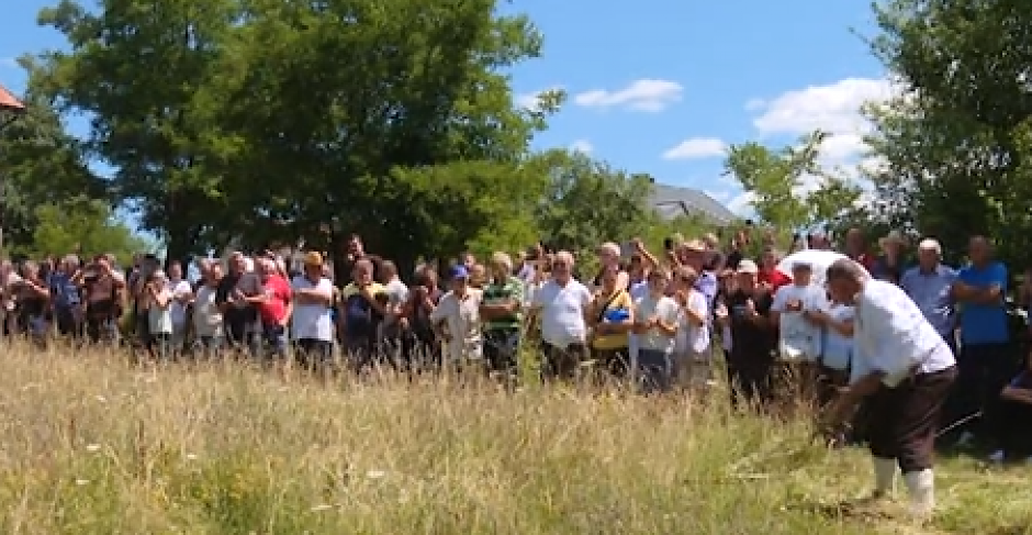 NAJVIŠE PAŽNJE PRIVUKLA KOSIDBA U Strojicama kod Šipova održan 16. Janjski višeboj