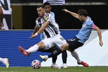 ZVEZDA OVO MOŽE DA DOSTIGNE Juventus odredio cenu za Filipa Kostića