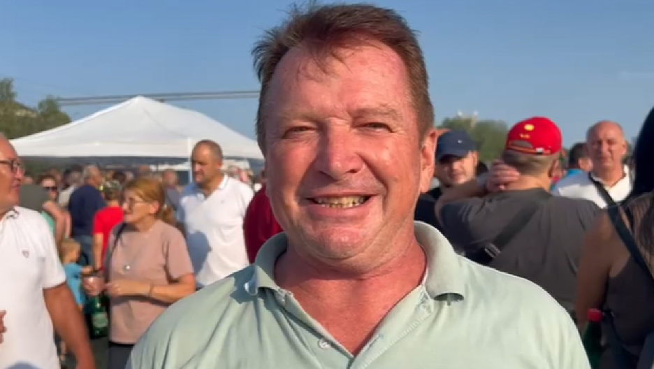 OD VREMENA MILOŠA OBILIĆA NIJE BILO BOLJEG OD VUČIĆA I NEĆE SE RODITI! Građanin poslao OŠTRU poruku blokaderima (VIDEO)