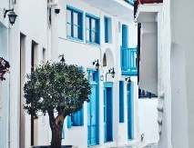 ZNATE LI ZAŠTO GRCI FARBAJU KUĆE U BELO I PLAVO? Odgovor će vas iznenaditi