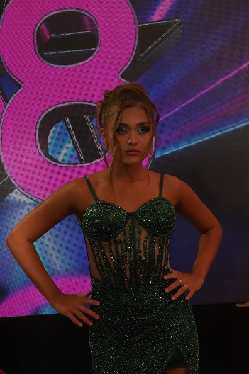 SOFI IMA DEVOJKU? Čestitala joj na trećem mestu, fanovi u šoku (FOTO)