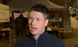 DOK SU PLENUMAŠI ŠTEDELI, MILOŠ PLATIO TERAPIJU Student sam uplatio 520.000 za kolegu, postavili smo i kutiju pomoći!