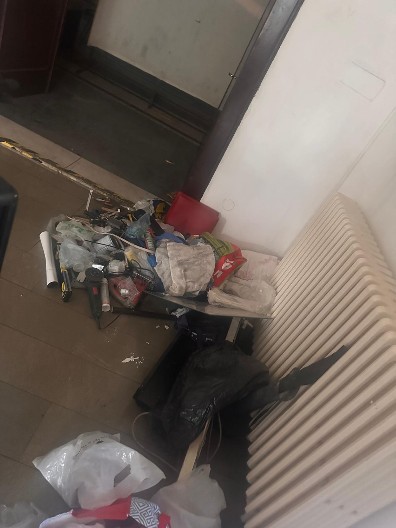 OD SVETILIŠTA UMETNOSTI DO  RUGLA:  Kako su vandali brutalno demolirali SKC  i uništili neprocenjivu kulturnu baštinu  (VIDEO)