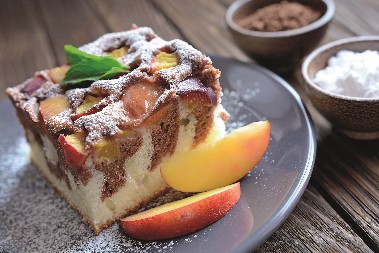 MRAMORNI KOLAČ SA BRESKVAMA Pola pleha nestane dok trepnete