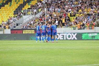 KLINCI UĆUTKALI MALOGRAĐANE IZ OLEKSANDRIJE Miljenik Grobara oduševljen: Jači su od političkih tenzija