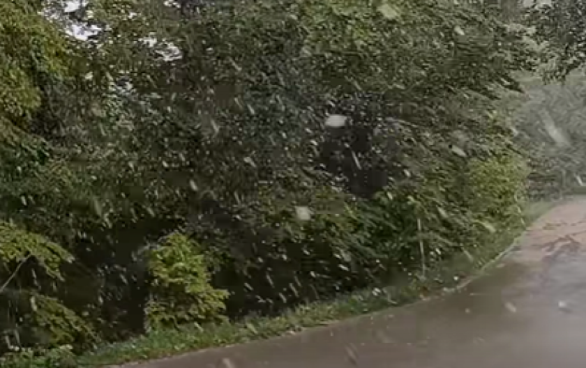 HRVATSKA NA UDARU TEŠKOG NEVREMENA! Tukao grad, temperatura osetno pala