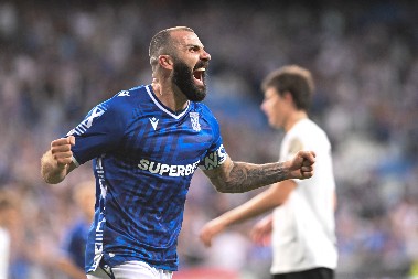 ROLERKOSTER ZVEZDINOG IZVESNOG RIVALA Leh dao četiri, ali i primio tri gola