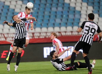 SRBIN MENJA CRNOGORCA? Bivši napadač Partizana stiže u Seriju A da zameni "zvezdaša"