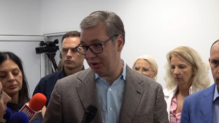 VUČIĆ O IZBORIMA "To da vodi Srbiju? Plašim se da će biti neprijatno iznenađeni i to više nego ikada"