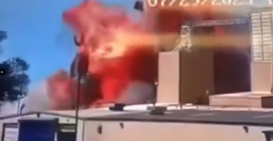 STRAVIČAN SNIMAK EKSPLOZIJE U FABRICI U AMERICI Nestali otac i njegove dve ćerke (FOTO/VIDEO)