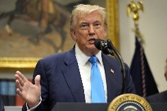 TRAMP NAJAVIO TAJNI PLAN ZA GAZU! Humanitarna ''bomba'' iz Bele kuće