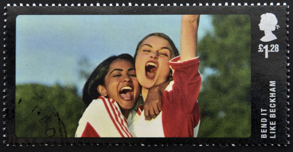 NAJAVLJEN NASTAVAK KULTNOG FILMA SA KIROM NAJTLI Evo za kad se planira prremijera drugog dela filma "Igraj kao Bekam", uzbudljive priče o ženskom fudbalu