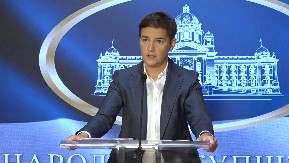 "ZA SVE NJIH, JEDNA PORUKA – OSTAJEMO UZ PREDSEDNIKA" Ana Brnabić poslala moćnu poruku