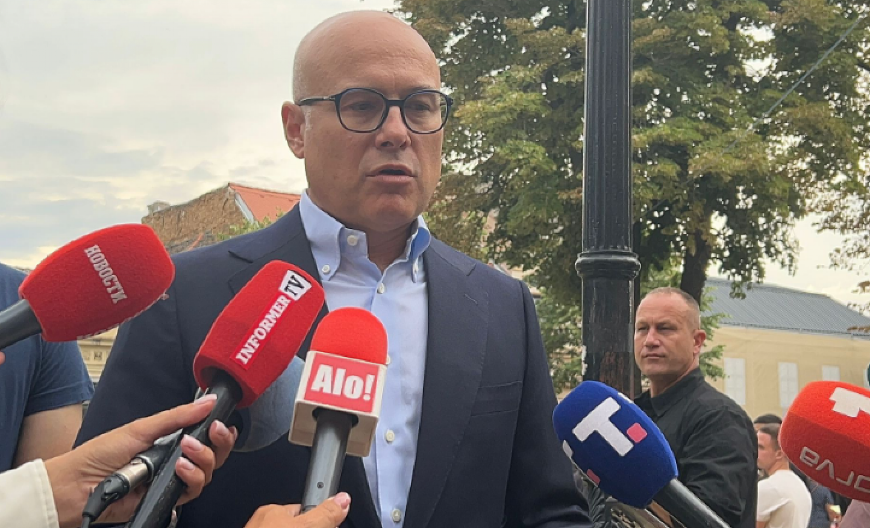 VUČEVIĆ U EPARHIJI ZVORNIČKO-TUZLANSKOJ: Sačuvaćemo Srbiju i Republiku Srpsku