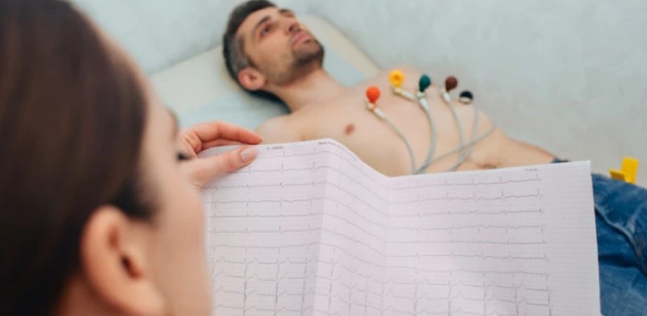 OPASNI SIMPTOM KOJI SVI PREVIDIMO Srčana slabost počinje na vašim nogama