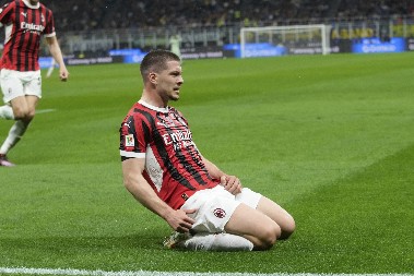 JOVIĆ ĆE JOŠ SAĆEKATI NA DEBI AEK otputovao na Kipar bez Luke, ovo je razlog