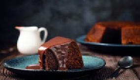 NAJBRŽA ČOKOLADNA TORTA OD 2 SASTOJKA Nema kome neće uspeti, a miluje nepca