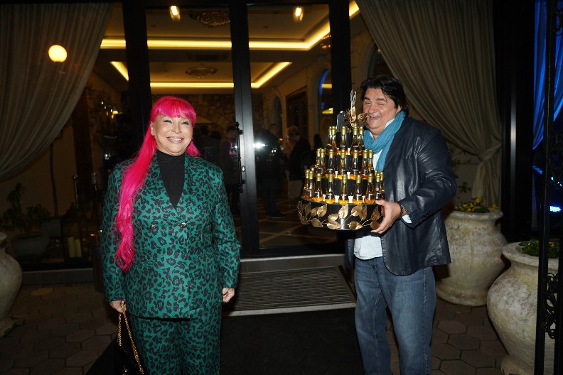 OVAJ MOĆNIK JE POMOGAO ZORICI BRUNCLIK! Otkrivena tajna stara 50 godina, zna ga cela Srbija, ni ne slutite o kome se radi!