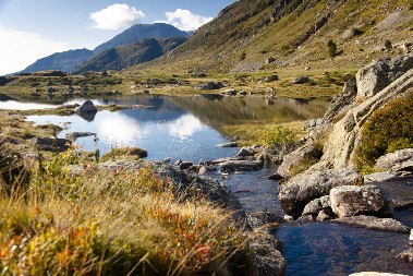 Dok drugi ne mogu da žive od previše turista, mala evropska zemlja ih moli da dođu