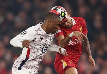 PETROVIĆ DOBIO BEDEM ISPRED GOLA Bornmut istresao na sto 35 miliona evra