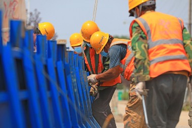 KINEZI PRAVE ČUDO Zbog ovoga su i planinu izrezali (FOTO/VIDEO)