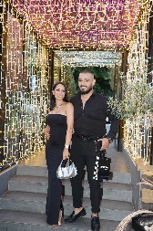 DARKO LAZIĆ SA KOFEROM U RUCI NAPUSTIO PORODIČNI DOM Katarina progovorila o razvodu (FOTO)