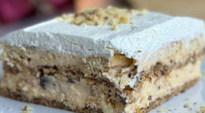 KOLAČ GRČKE KOCKE BOLJI OD SVAKE TORTE Sa dve kore i kremastim filom, poćiće vam voda na usta