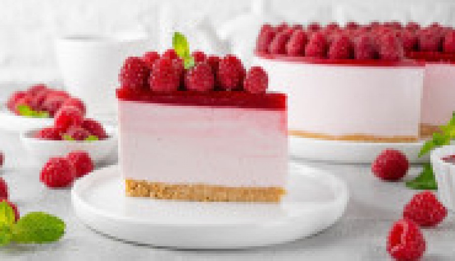 NEODOLJIVI ČIZKEJK SA MALINAMA Savršen balans između slatkog i kiselog