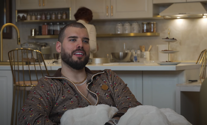 "MOJA DECA NEĆE IĆI U ŠKOLU" Šokantno priznanje Adama Adaktara: "Propao sam..."