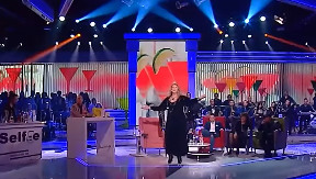 EVO ŠTA PEVAČICE RADE ZBOG BAKŠIŠA Sve se saznalo: "Naterali su ih na te poslove"