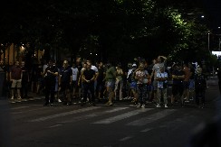 POGLEDAJTE ŠTA SU SVE SINOĆ RADILI BLOKADERI NASILNICI ŠIROM SRBIJE: Nisu imali granica, pogledajte sve detalje (VIDEO)