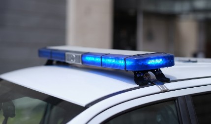 TEŠKA SAOBRAĆAJNA NESREĆANakon sudara zapalio se automobil!