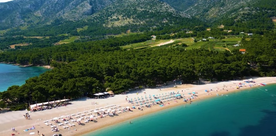 GORI BRAČ, VETAR OTEŽAVA GAŠENJE! 46 vatrogasaca na terenu se bori sa stihijom