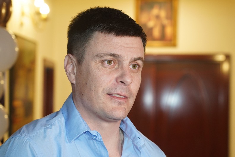 "POSLE JASENOVCA NE TREBA NI DA SE SRETNEMO" Vuk Kostić nikad oštriji: "Stavio bih zid između Srba i Hrvata"