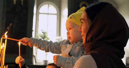 NEVERNIK Ušetao u crkvu i ukrao POLA MILIONA DINARA