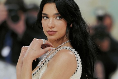 DUA LIPA POLUGOLA NA SVADBI Javnost je i nekako prešla preko toga, ali pevačici nikada neće oprostiti ovo