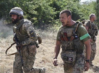 UZBUNA ZA RUSIJU Oni su došli na front, spremni su za krvavu bitku