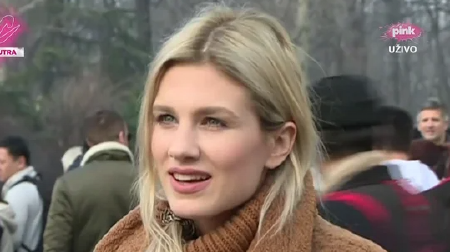 DUPLO SLAVLJE U DOMU NEVENE BOŽOVIĆ Čestitke pristižu sa svih strana!