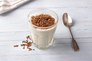 ZORICA JE SVAKO JUTRO JELA JOGURT I LAN Posle 14 dana nije mogla da veruje rezultatima!